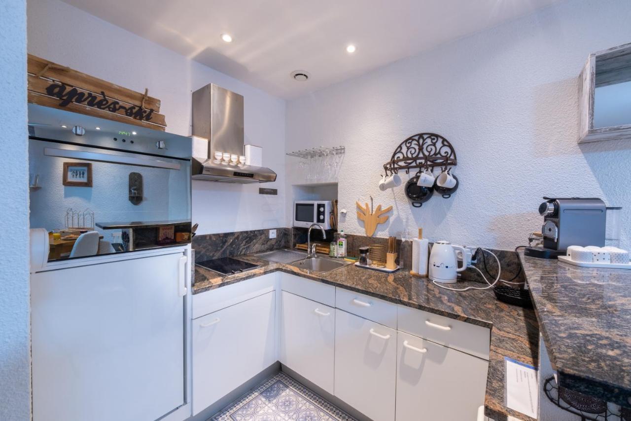 Un Cottage Alpin Chaleureux Dans Le Coeur D Annecy Avec 2 Velos المظهر الخارجي الصورة
